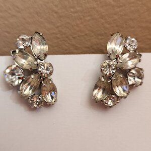 Vintage Crystal Rhinestone Prong Set Diamond Shape Screw Back Earrings